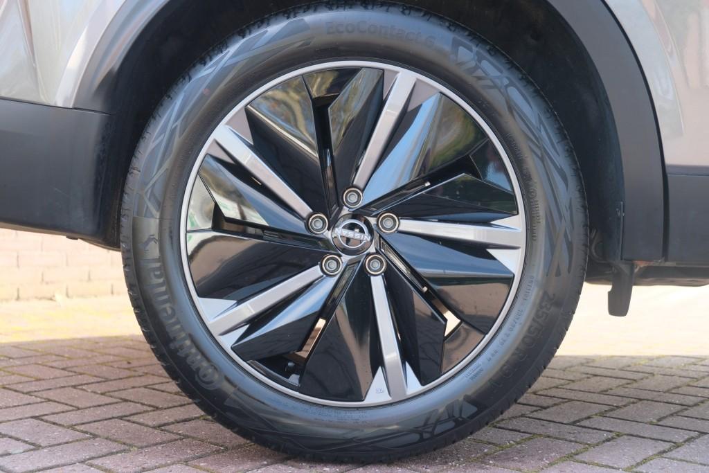 Nissan QASHQAI 1.3 MHEV 158pk Xtronic Tekna | Navi | Adaptive Cruise | 360° Camera | Leder | Head-up Display | Panoramadak | Keyless | Cold Pack afbeelding 28