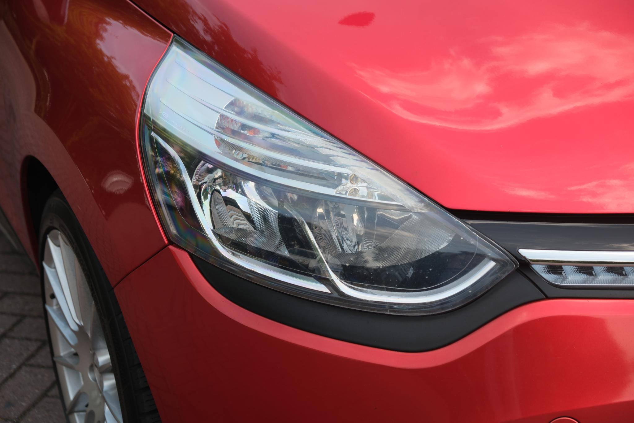 Renault Clio 1.2 TCe 120pk EDC Estate Dynamique | Navi | Climate | Cruise | Keyless | PDC afbeelding 2