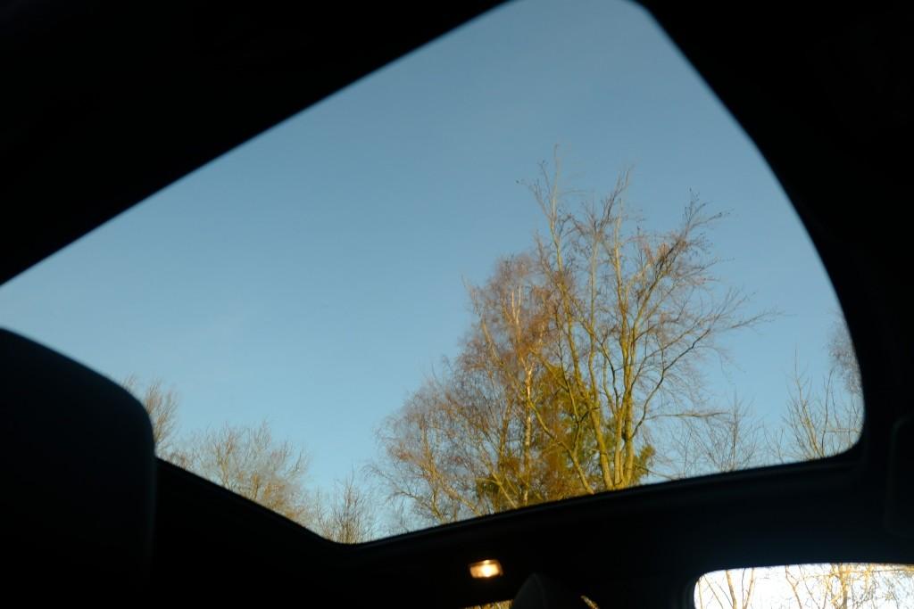 Nissan QASHQAI 1.3 MHEV 158pk Xtronic Tekna | Navi | Adaptive Cruise | 360° Camera | Leder | Head-up Display | Panoramadak | Keyless | Cold Pack afbeelding 15