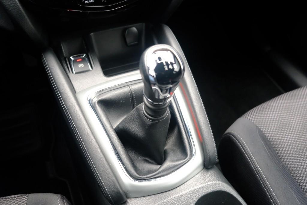 Nissan QASHQAI 1.2 DIG-T 116pk Acenta | Navi | Climate | Cruise | Camera | Trekhaak afbeelding 24