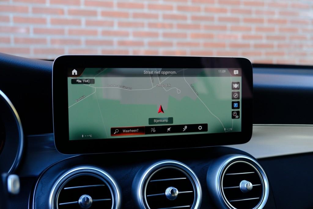 Mercedes-Benz GLC Coupé 220d 194pk 4MATIC 9G-TRONIC Premium | AMG Line | Adaptive Cruise | Keyless | Camera | Stoelverwarming | Elektrische Achterklep afbeelding 18