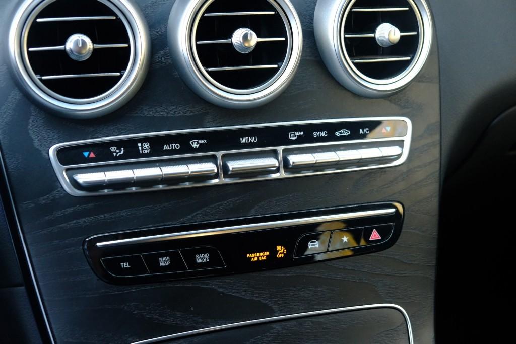 Mercedes-Benz GLC Coupé 220d 194pk 4MATIC 9G-TRONIC Premium | AMG Line | Adaptive Cruise | Keyless | Camera | Stoelverwarming | Elektrische Achterklep afbeelding 22