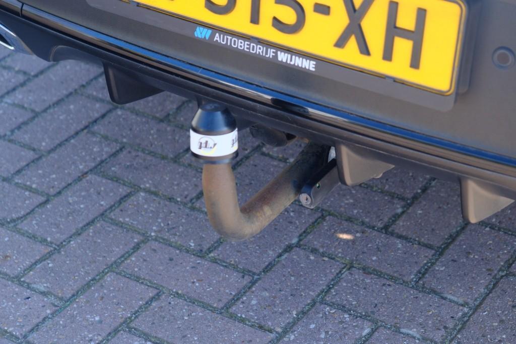 Mercedes-Benz GLC Coupé 220d 194pk 4MATIC 9G-TRONIC Premium | AMG Line | Adaptive Cruise | Keyless | Camera | Stoelverwarming | Elektrische Achterklep afbeelding 31