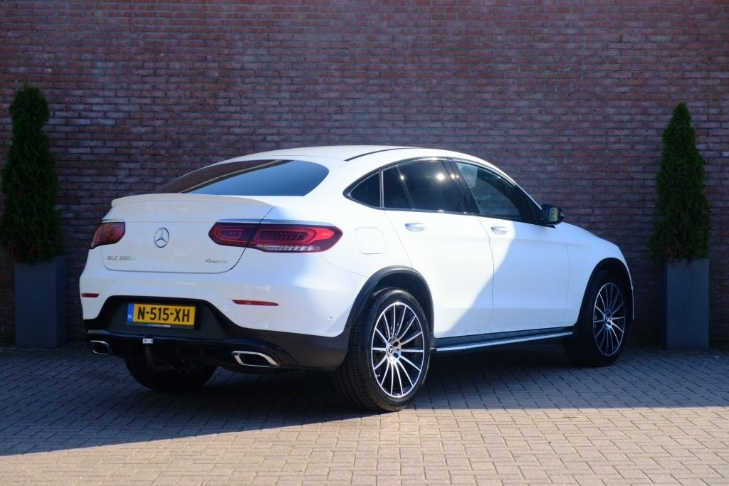 Mercedes-Benz GLC Coupé 220d 194pk 4MATIC 9G-TRONIC Premium | AMG Line | Adaptive Cruise | Keyless | Camera | Stoelverwarming | Elektrische Achterklep afbeelding 33