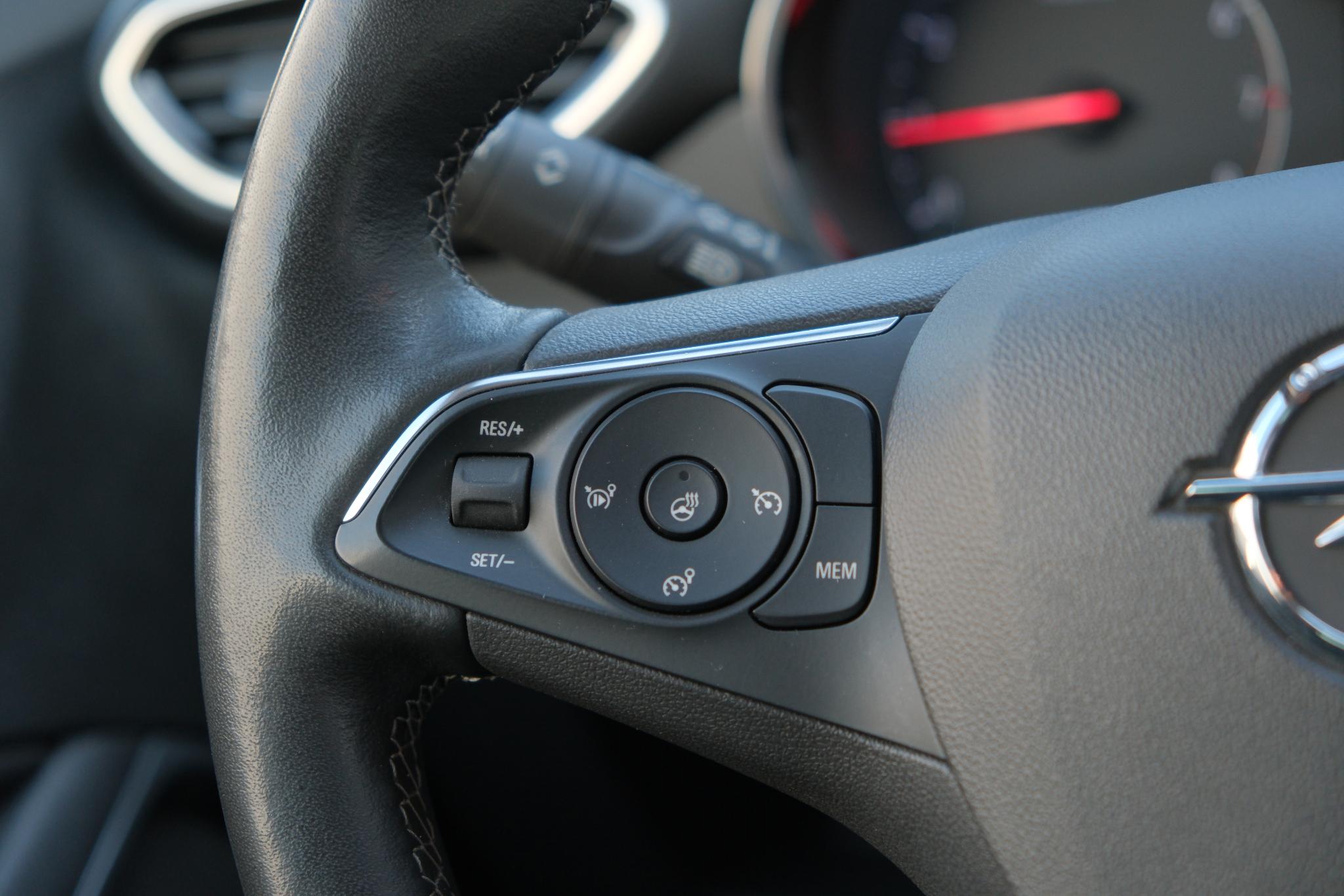 Opel Crossland 1.2 Turbo 110pk Elegance | Navi | App Connect | Climate | Cruise | Winterpakket | Camera afbeelding 15