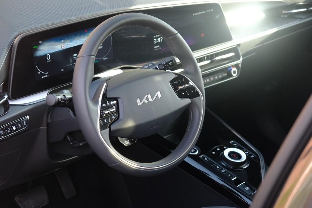 Kia Niro 1.6 GDi PHEV 171pk Aut. DynamicLine | Navi | App Connect | Adaptive Cruise | Keyless | Camera | Elektrische klep | Winter Pakket afbeelding 8