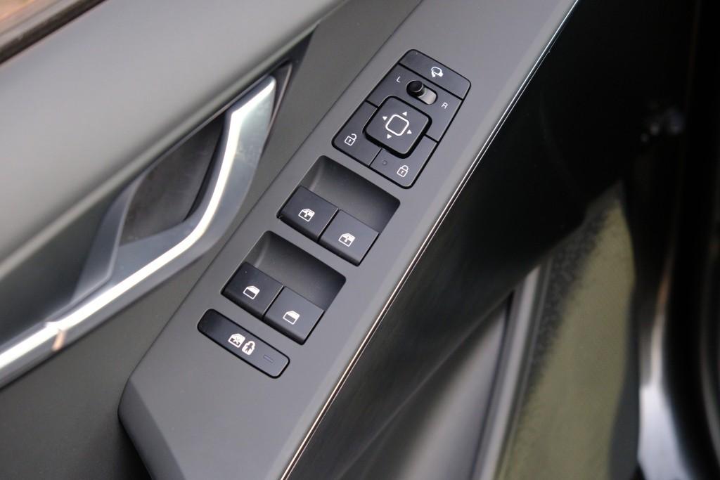 Kia Niro 1.6 GDi PHEV 171pk Aut. DynamicLine | Navi | App Connect | Adaptive Cruise | Keyless | Camera | Elektrische klep | Winter Pakket afbeelding 25