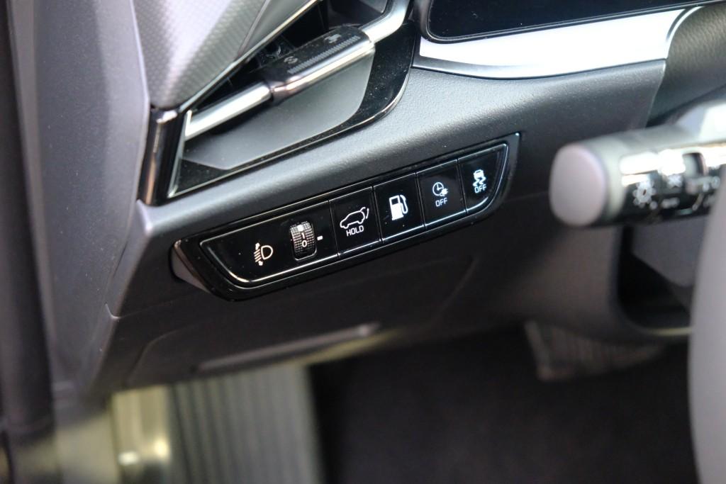 Kia Niro 1.6 GDi PHEV 171pk Aut. DynamicLine | Navi | App Connect | Adaptive Cruise | Keyless | Camera | Elektrische klep | Winter Pakket afbeelding 26