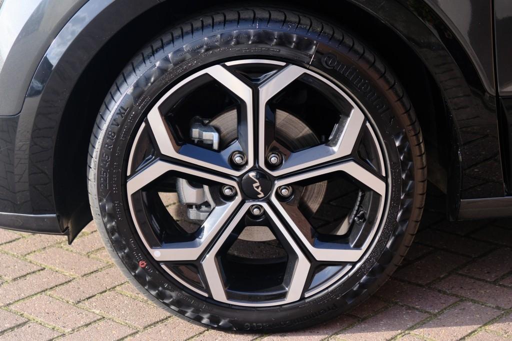 Kia Niro 1.6 GDi PHEV 171pk Aut. DynamicLine | Navi | App Connect | Adaptive Cruise | Keyless | Camera | Elektrische klep | Winter Pakket afbeelding 30