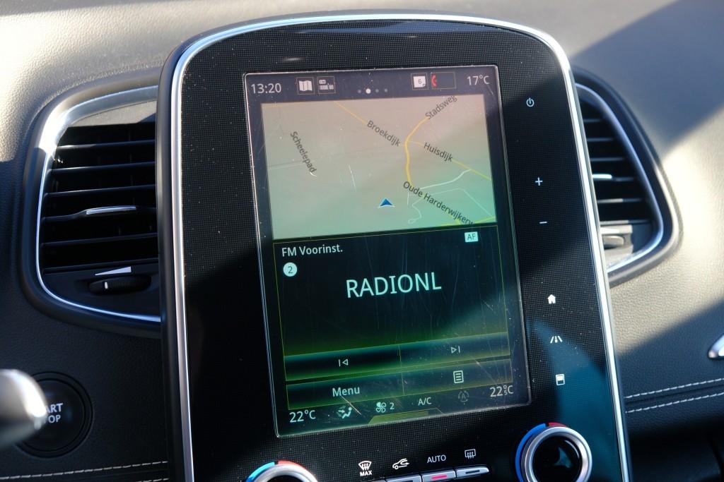 Renault Scénic 1.2 TCe 130pk Bose | Navi | Climate | Cruise | Keyless | PDC | Trekhaak afbeelding 17