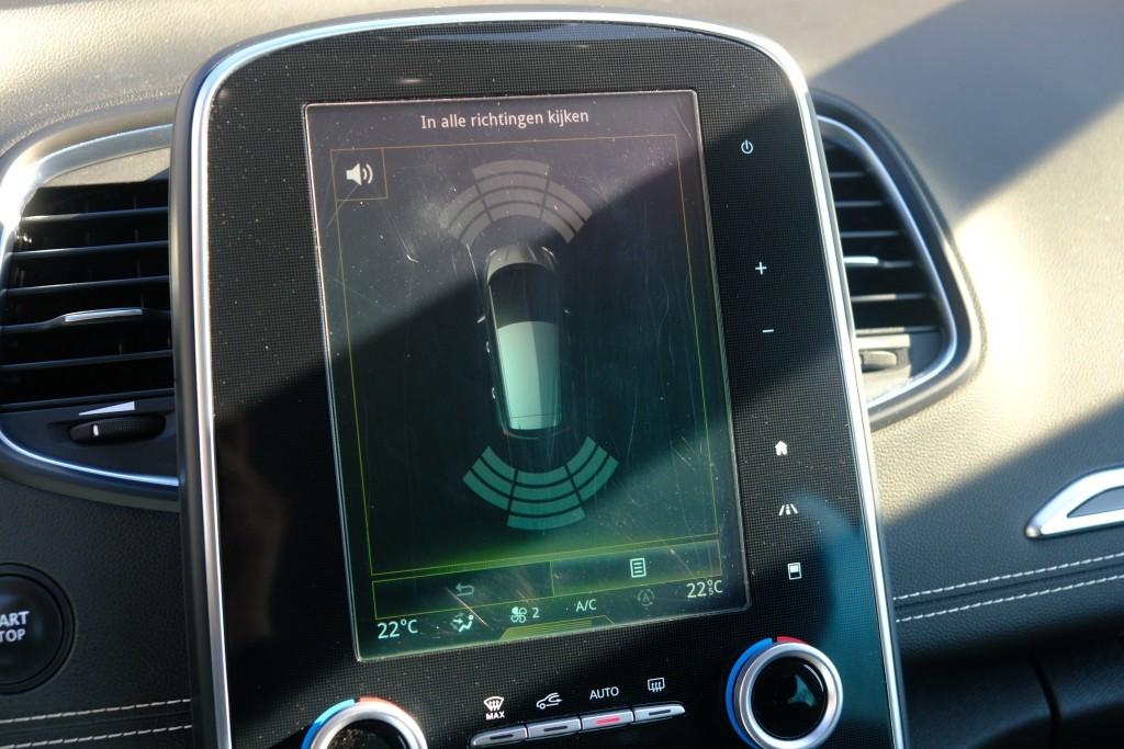 Renault Scénic 1.2 TCe 130pk Bose | Navi | Climate | Cruise | Keyless | PDC | Trekhaak afbeelding 20