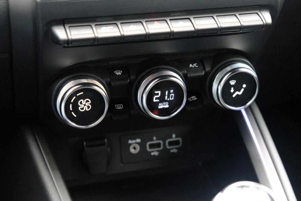 Renault Clio 1.0 TCe 90 Techno | Navi | App Connect | Climate | Cruise | Keyless | PDC  | 17" velgen afbeelding 18