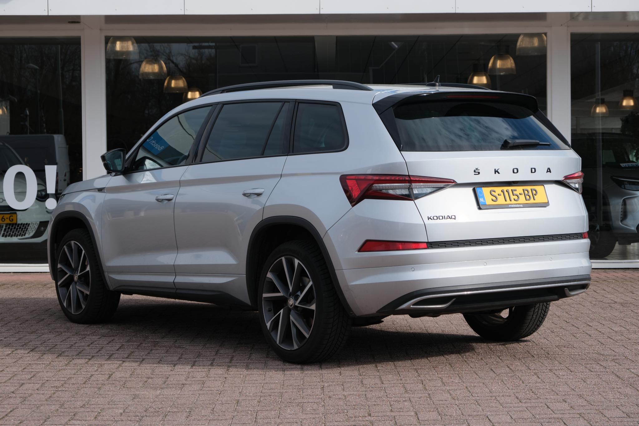 Skoda Kodiaq 1.5 TSi 150pk DSG Sportline Business 7p. | Navi | Climate | Adaptive Cruise | Matrix LED | Camera | 20" velgen | Winter Pakket afbeelding 29
