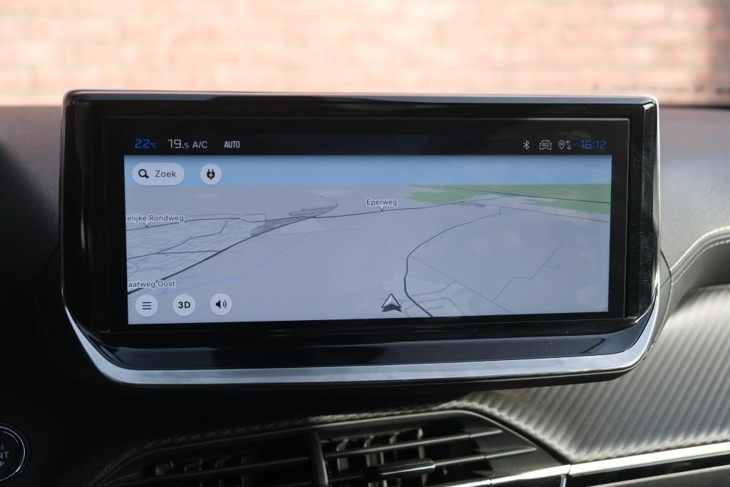 Peugeot e-2008 EV 50 kWh GT | App Connect | Adaptive Cruise | Keyless | Camera | Blind Spot afbeelding 18