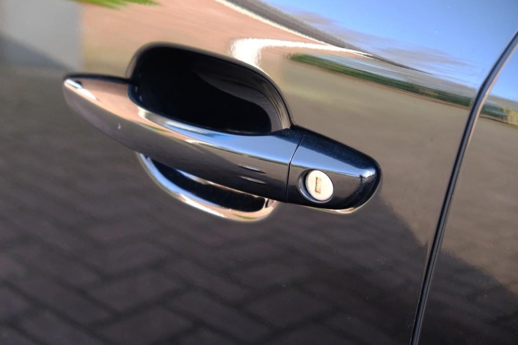 Peugeot e-2008 EV 50 kWh GT | App Connect | Adaptive Cruise | Keyless | Camera | Blind Spot afbeelding 26