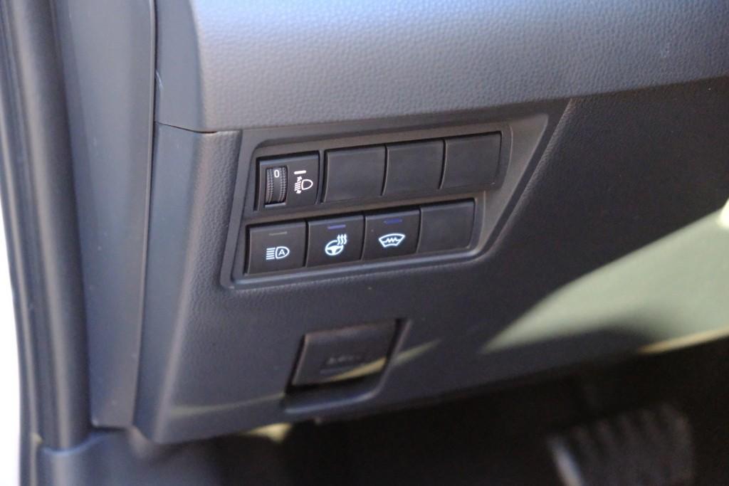 Toyota Yaris Cross 1.5 Hybrid 130pk CVT Dynamic | App Connect | Climate | Adaptive Cruise | Camera | PDC | Blind Spot | Winter Pakket afbeelding 25