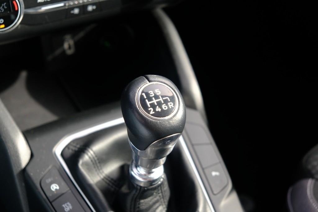 Ford Focus 1.0 EcoBoost 100pk Wagon Trend Edition Business | Navi | App Connect | Climate | Cruise | Keyless | PDC afbeelding 24