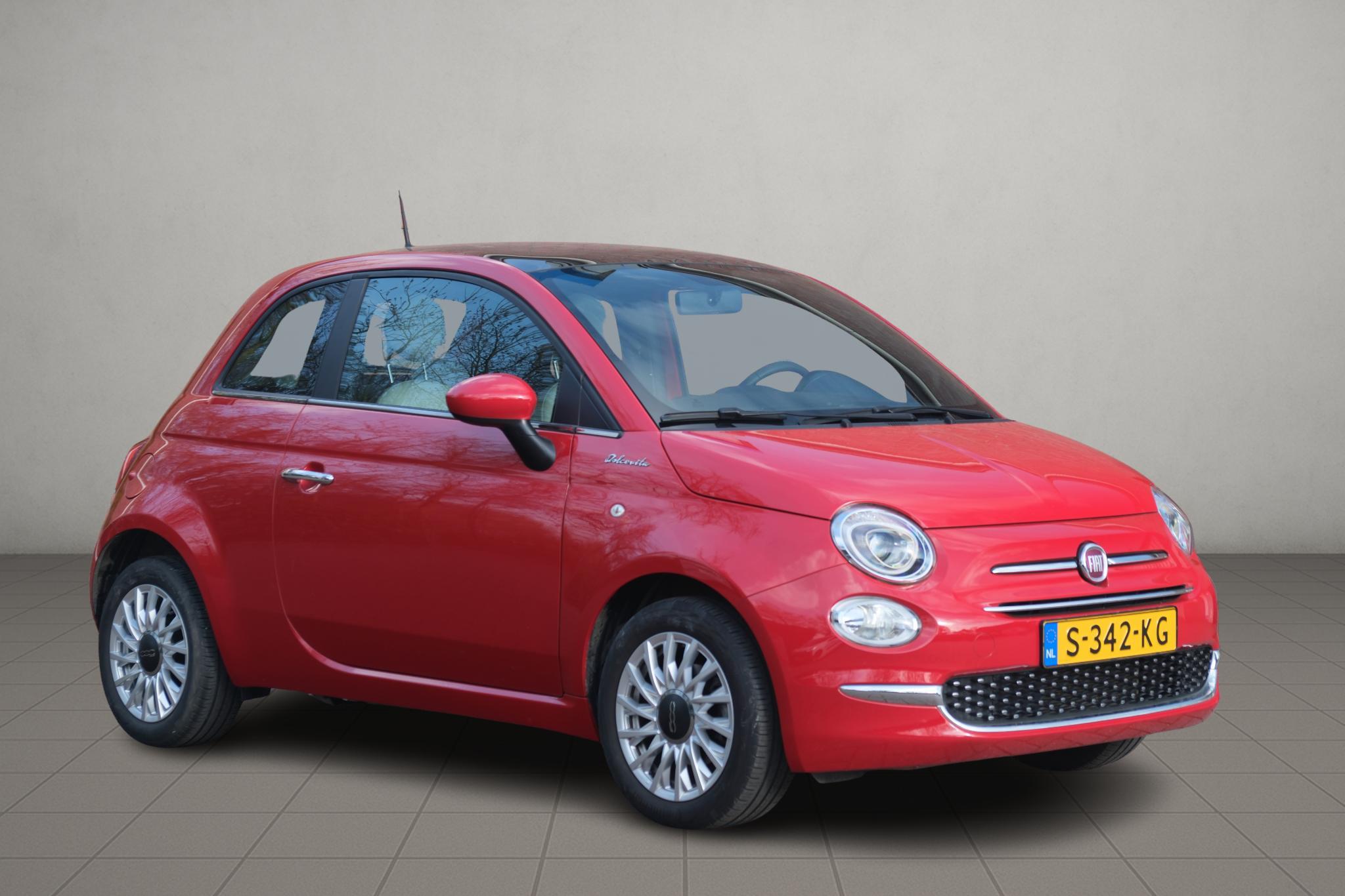 Fiat 500 1.0 Hybrid 70pk Dolcevita | App Connect | Airco | Cruise | Panoramadak | DAB afbeelding 1
