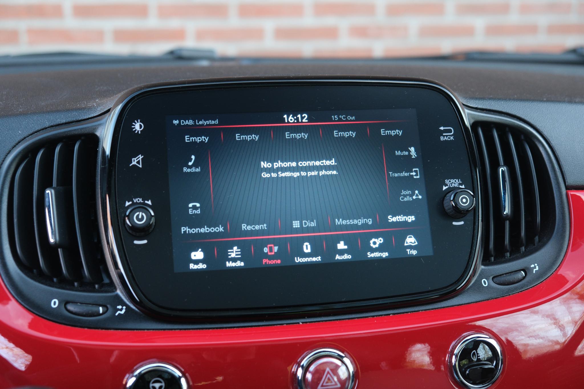 Fiat 500 1.0 Hybrid 70pk Dolcevita | App Connect | Airco | Cruise | Panoramadak | DAB afbeelding 18