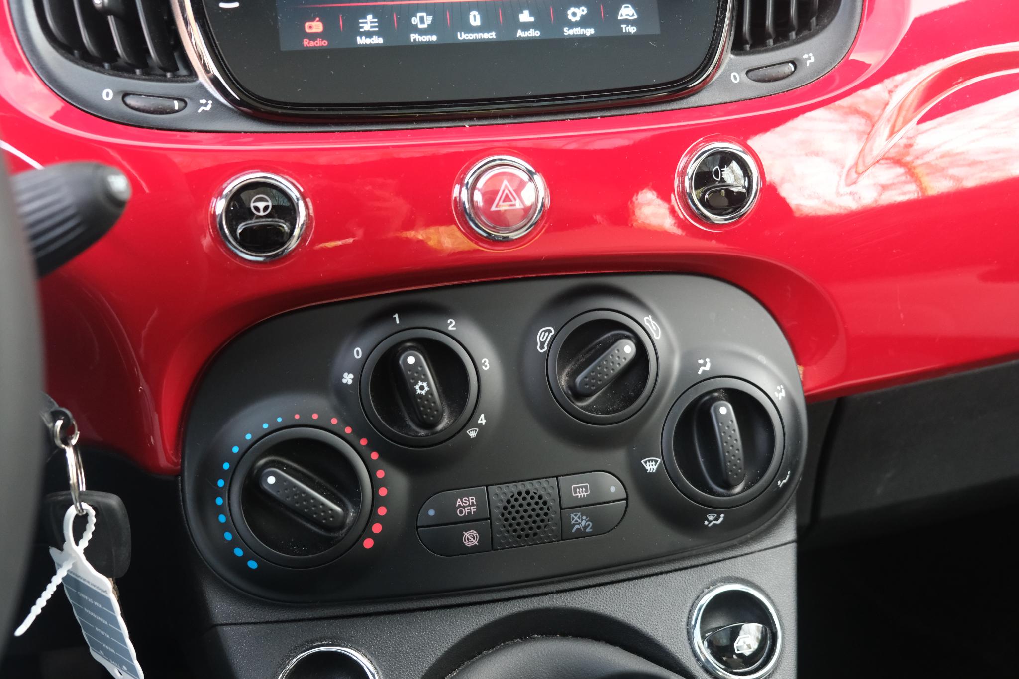 Fiat 500 1.0 Hybrid 70pk Dolcevita | App Connect | Airco | Cruise | Panoramadak | DAB afbeelding 21