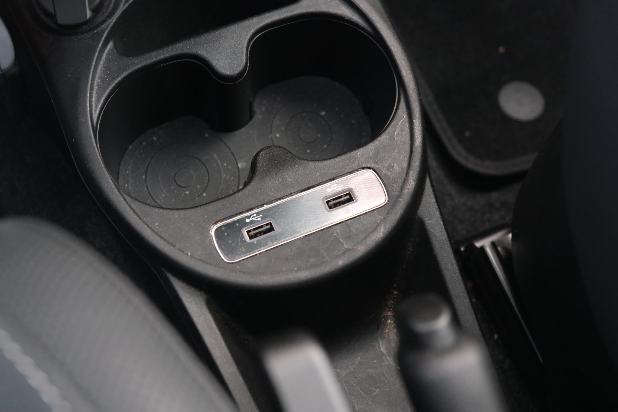 Fiat 500 1.0 Hybrid 70pk Dolcevita | App Connect | Airco | Cruise | Panoramadak | DAB afbeelding 24