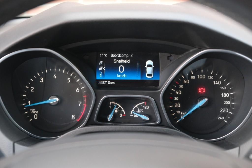 Ford Focus 1.0 EcoBoost 125pk 5-drs ST-Line | App-Connect | Navi | Cruise | Camera | Airco | PDC afbeelding 11