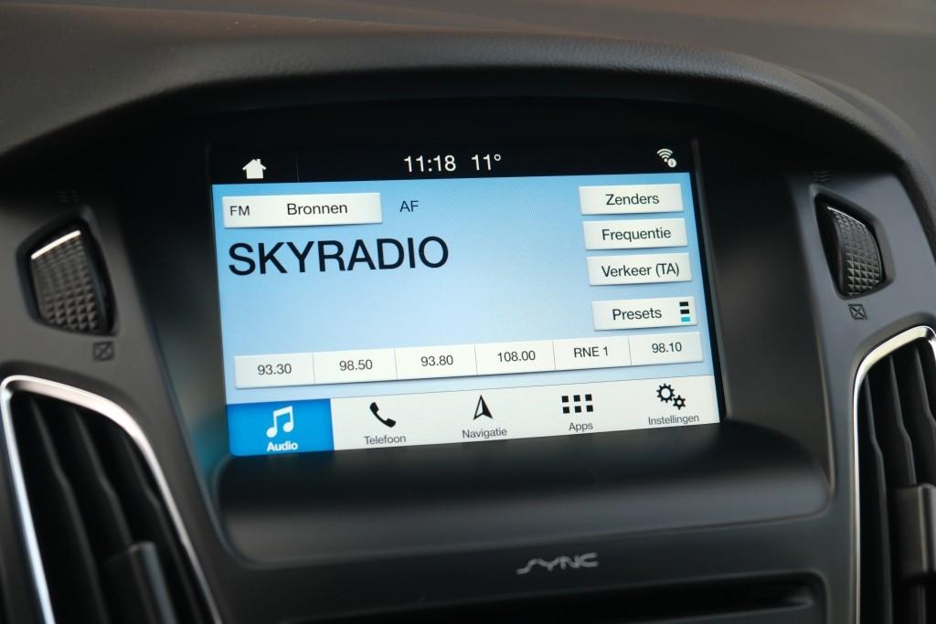 Ford Focus 1.0 EcoBoost 125pk 5-drs ST-Line | App-Connect | Navi | Cruise | Camera | Airco | PDC afbeelding 16