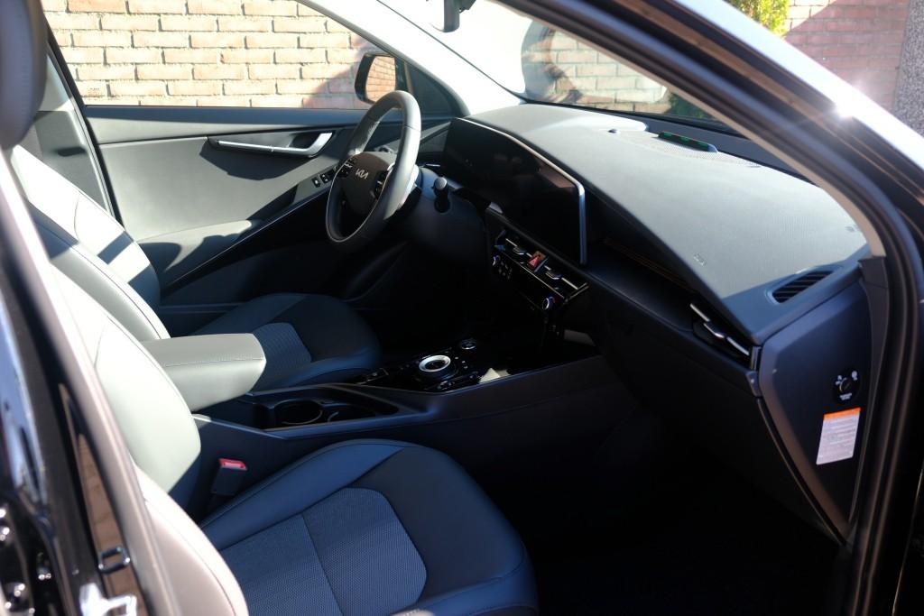 Kia Niro 1.6 GDi PHEV 171pk Aut. DynamicLine | Navi | App Connect | Adaptive Cruise | Keyless | Camera | Elektrische klep | Winter Pakket afbeelding 4