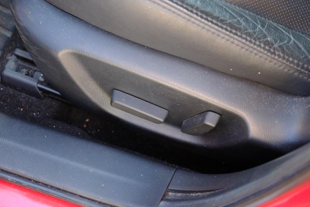 Mazda 3 2.0 SkyActiv-G 120pk SkyLease GT | Navi | Cruise | Camera | Winter-Pakket | Keyless | Leer | Head-Up Display afbeelding 27