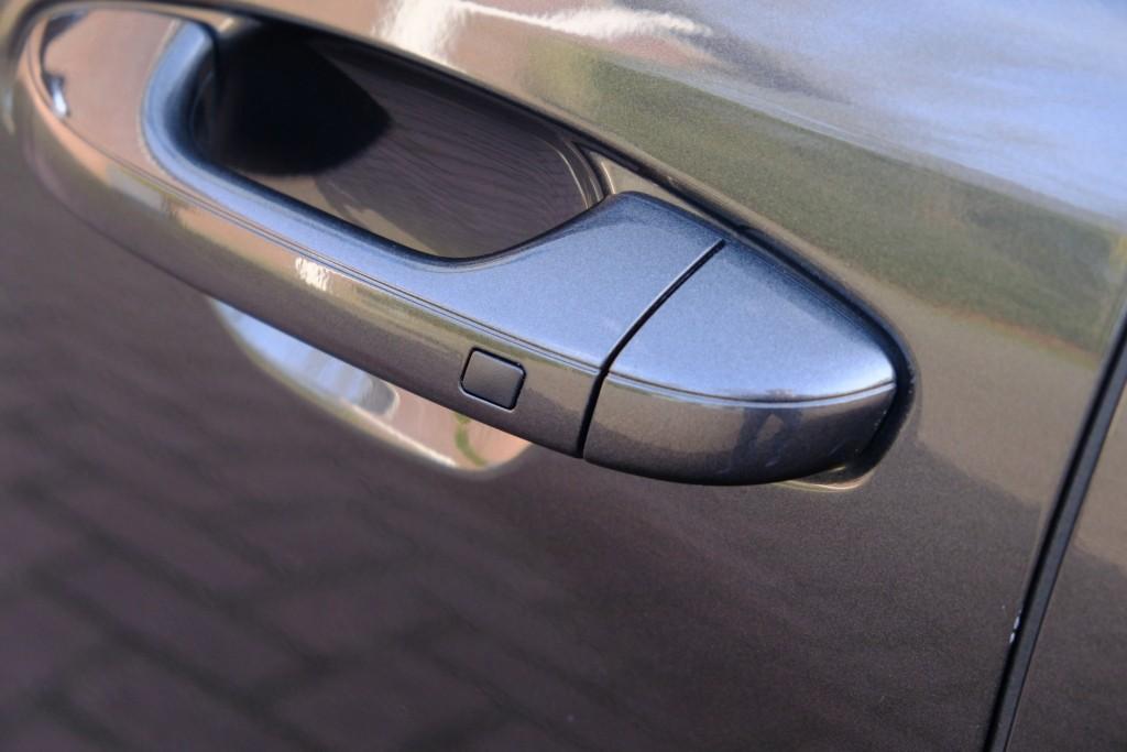 Kia Niro 1.6 GDi PHEV 171pk Aut. DynamicLine | Navi | App Connect | Adaptive Cruise | Keyless | Camera | Elektrische klep | Winter Pakket afbeelding 29