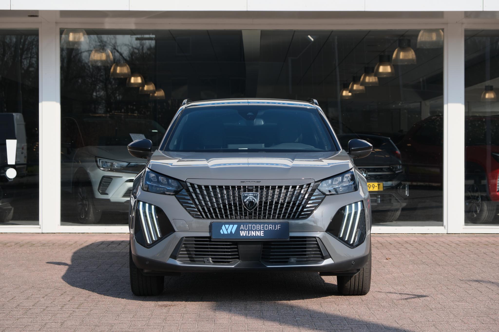 Peugeot e-2008 EV 50 kWh GT | App Connect | Adaptive Cruise | Keyless | Camera | Blind Spot afbeelding 3