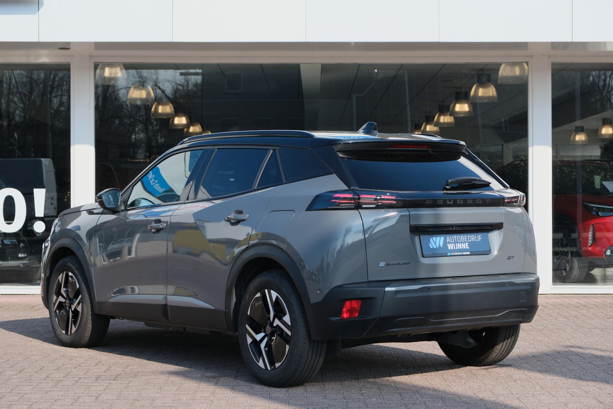 Peugeot e-2008 EV 50 kWh GT | App Connect | Adaptive Cruise | Keyless | Camera | Blind Spot afbeelding 22