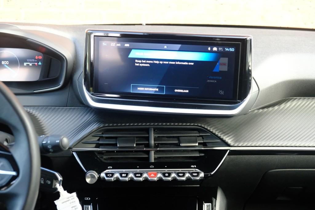 Peugeot 208 1.2 PureTech 100pk Allure | App Connect | Climate | Cruise | PDC afbeelding 14