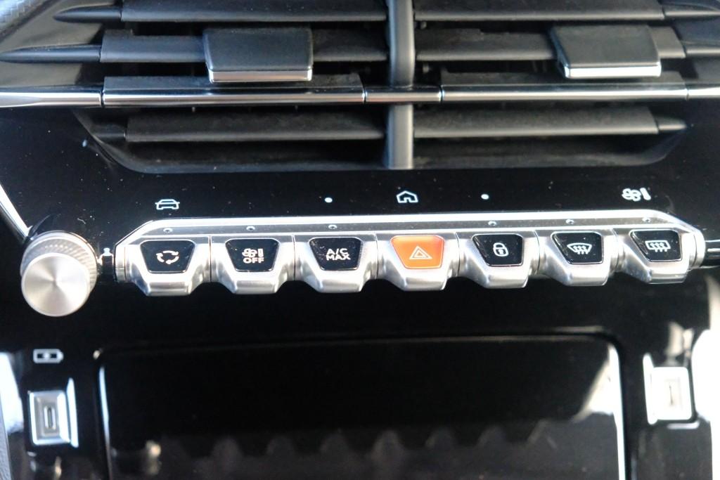 Peugeot 208 1.2 PureTech 100pk Allure | App Connect | Climate | Cruise | PDC afbeelding 20