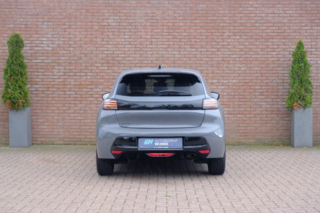 Peugeot 208 1.2 PureTech 100pk Allure | App Connect | Climate | Cruise | PDC afbeelding 29