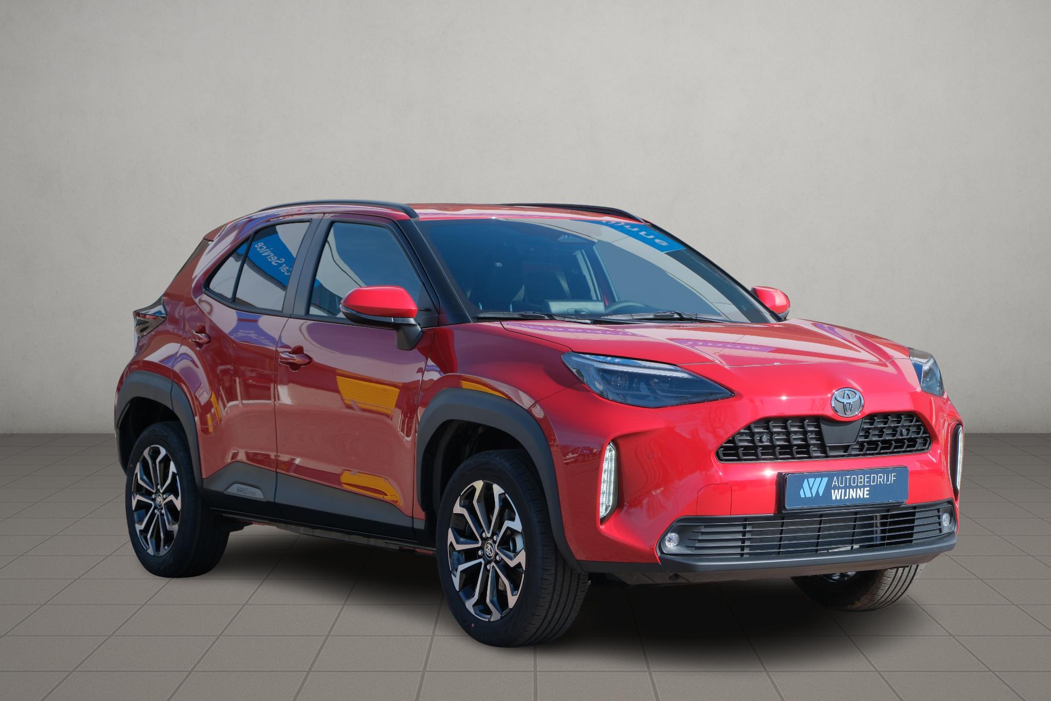 Toyota Yaris Cross 1.5 Hybrid 130pk CVT Dynamic | App Connect | Climate | Adaptive Cruise | Camera | PDC | Blind Spot | Winter Pakket afbeelding 1