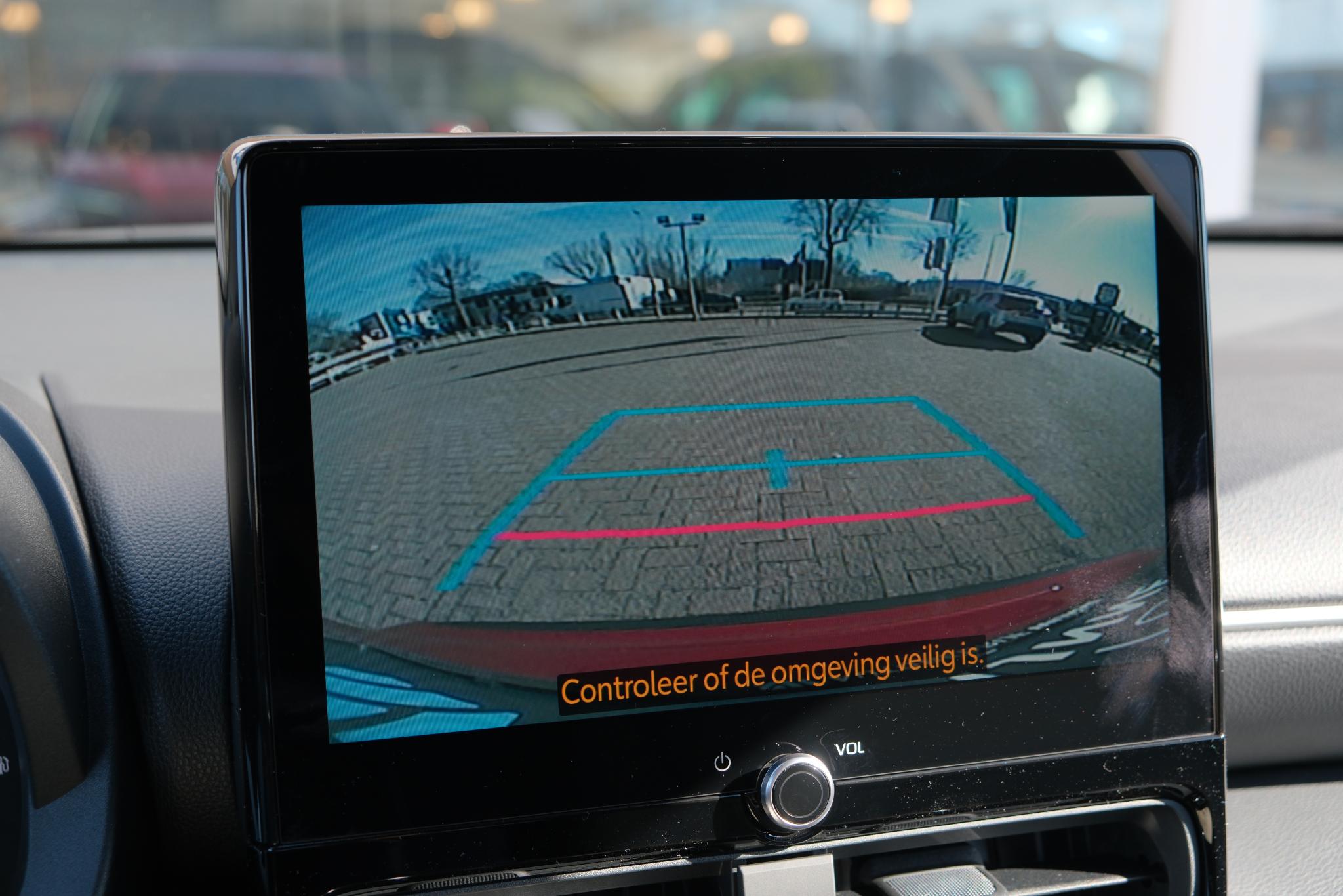 Toyota Yaris Cross 1.5 Hybrid 130pk CVT Dynamic | App Connect | Climate | Adaptive Cruise | Camera | PDC | Blind Spot | Winter Pakket afbeelding 12