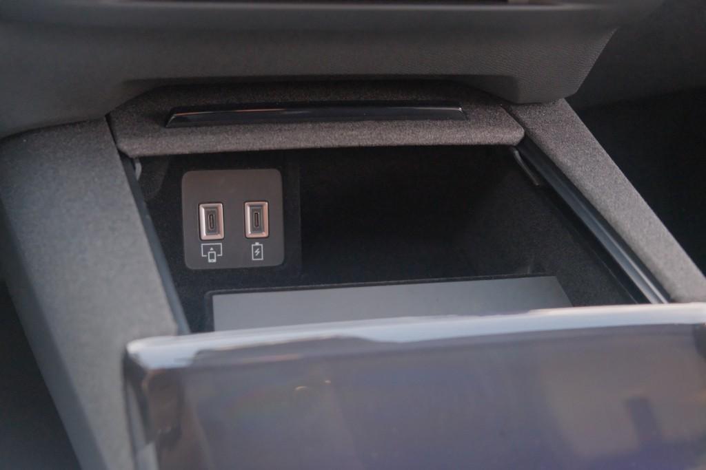 Opel Grandland 1.2 Turbo Hybrid 145pk Aut. GS | Navi | App Connect | Adaptive Cruise | Keyless | 360° Camera | Head-up Display | Matrix LED | Winter Pakket afbeelding 23