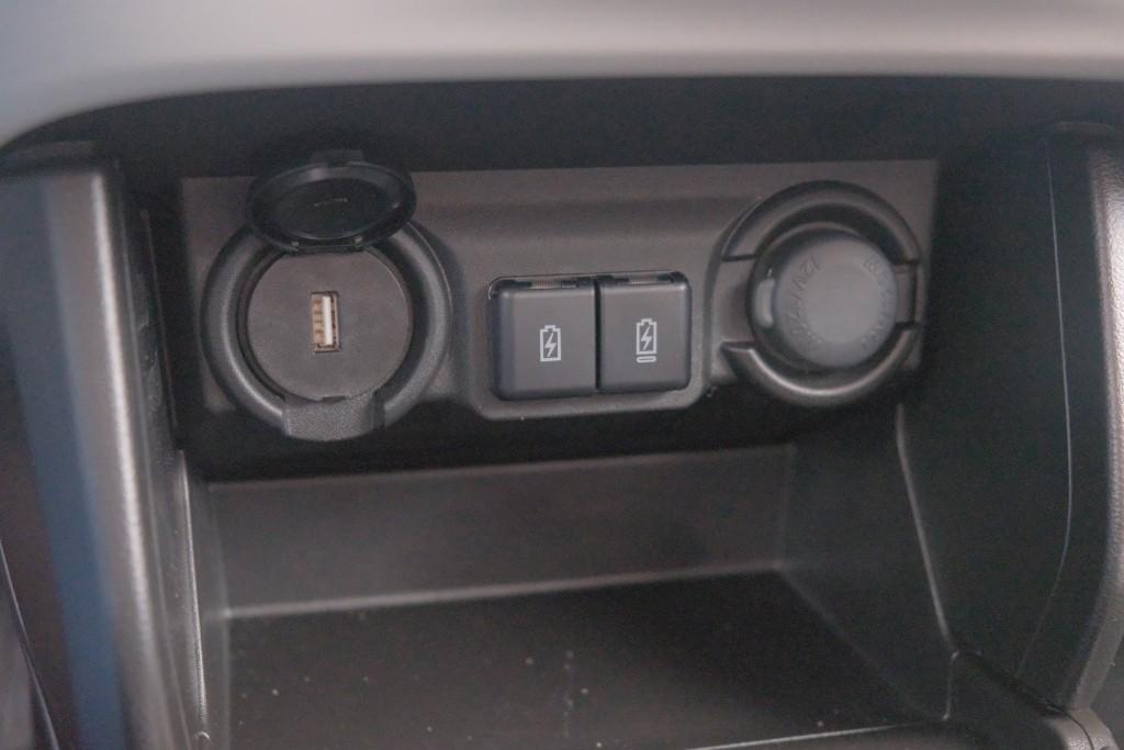 Suzuki Swift 1.2 82pk Style Smart Hybrid | Navi | App Connect | Climate | Adaptive Cruise | Camera | Keyless | Stoelverwarming afbeelding 26