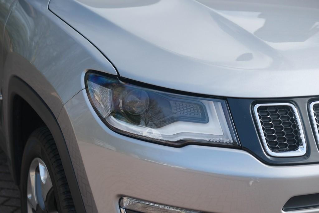 Jeep Compass 1.4 MultiAir 170pk 4x4 Aut. Limited | Navi | App Connect | Winter Pack | Leather Pack | Keyless | Beats Audio | Camera afbeelding 2