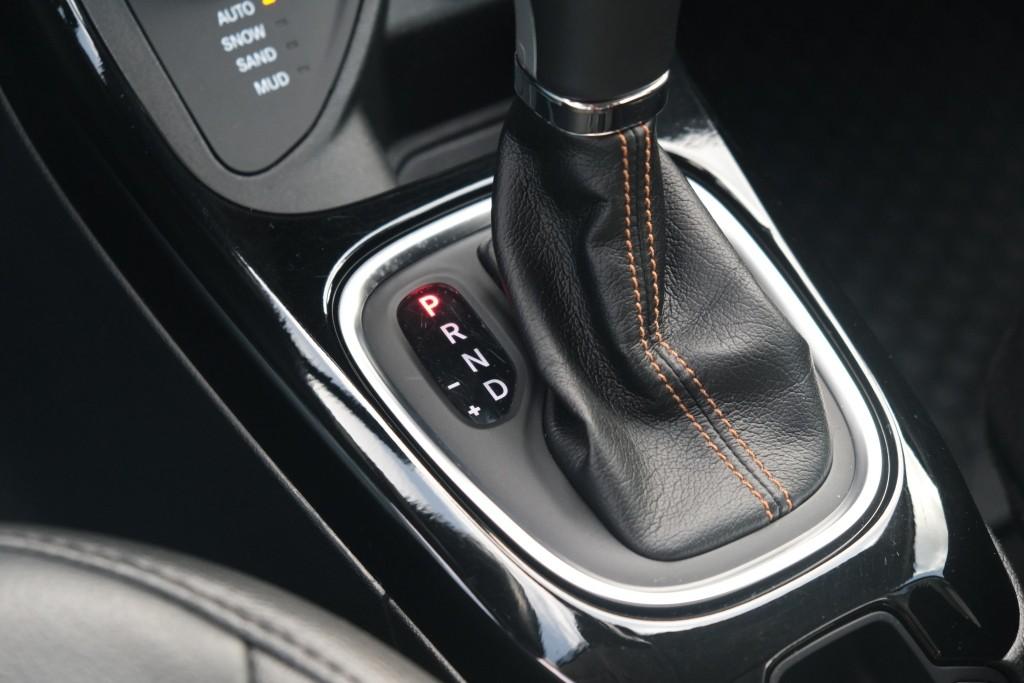 Jeep Compass 1.4 MultiAir 170pk 4x4 Aut. Limited | Navi | App Connect | Winter Pack | Leather Pack | Keyless | Beats Audio | Camera afbeelding 24