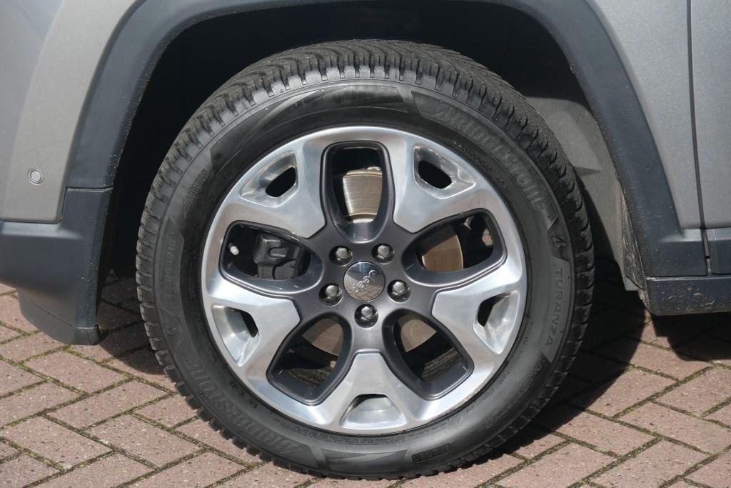 Jeep Compass 1.4 MultiAir 170pk 4x4 Aut. Limited | Navi | App Connect | Winter Pack | Leather Pack | Keyless | Beats Audio | Camera afbeelding 33