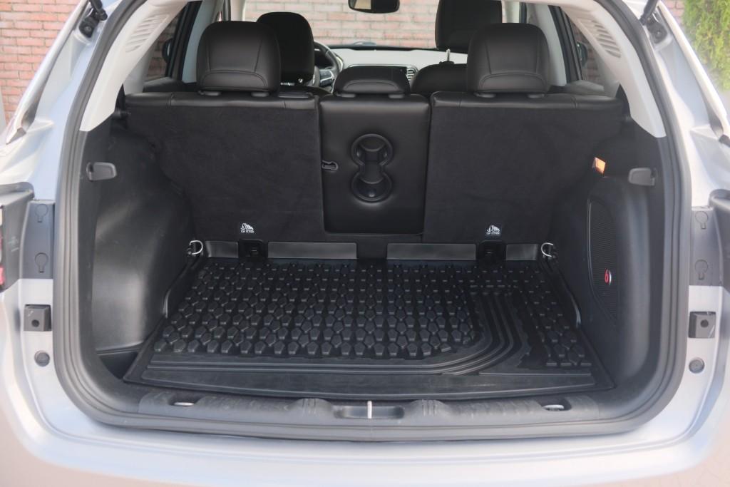 Jeep Compass 1.4 MultiAir 170pk 4x4 Aut. Limited | Navi | App Connect | Winter Pack | Leather Pack | Keyless | Beats Audio | Camera afbeelding 36