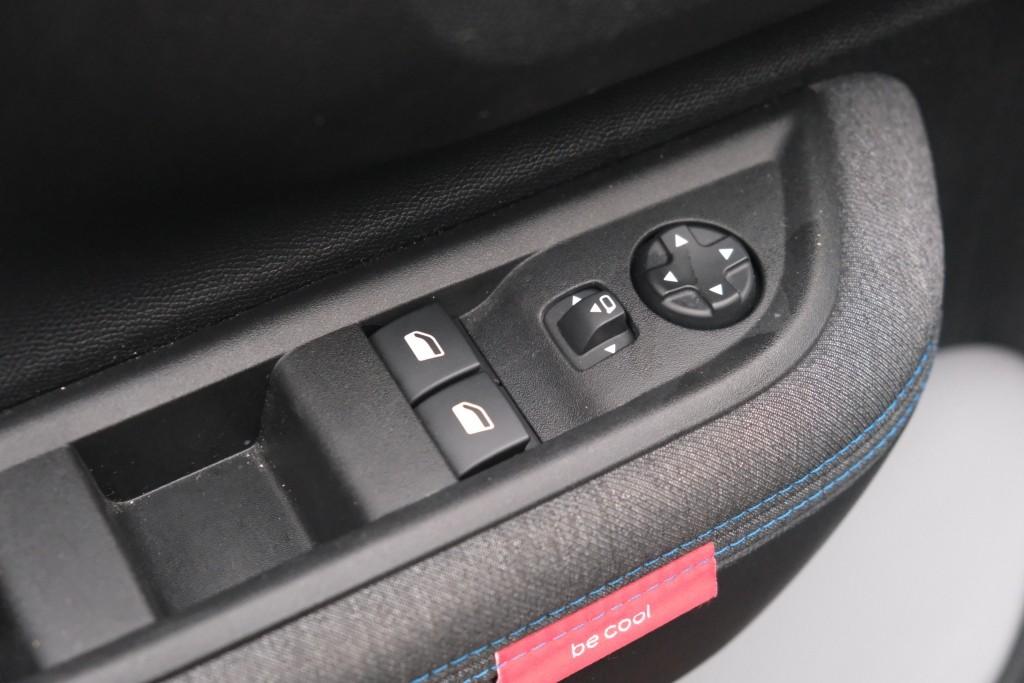 Citroën C3 1.2 Turbo 100pk Plus | App Connect | Airco | Cruise | PDC afbeelding 24