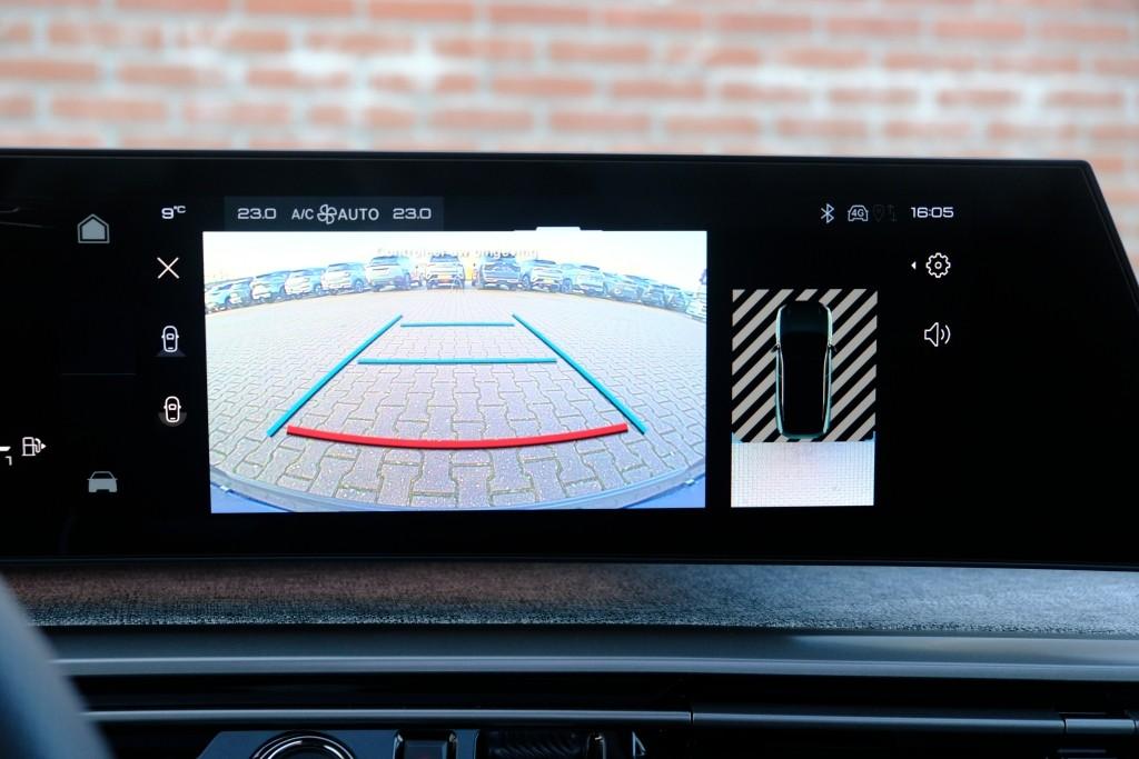 Peugeot 3008 1.2 Hybrid 145pk e-DCS6 GT | Navi | App Connect | Adaptive Cruise | Camera | Panoramadak | FOCAL® Audio | Elektrische Achterklep | Winter Pakket afbeelding 19