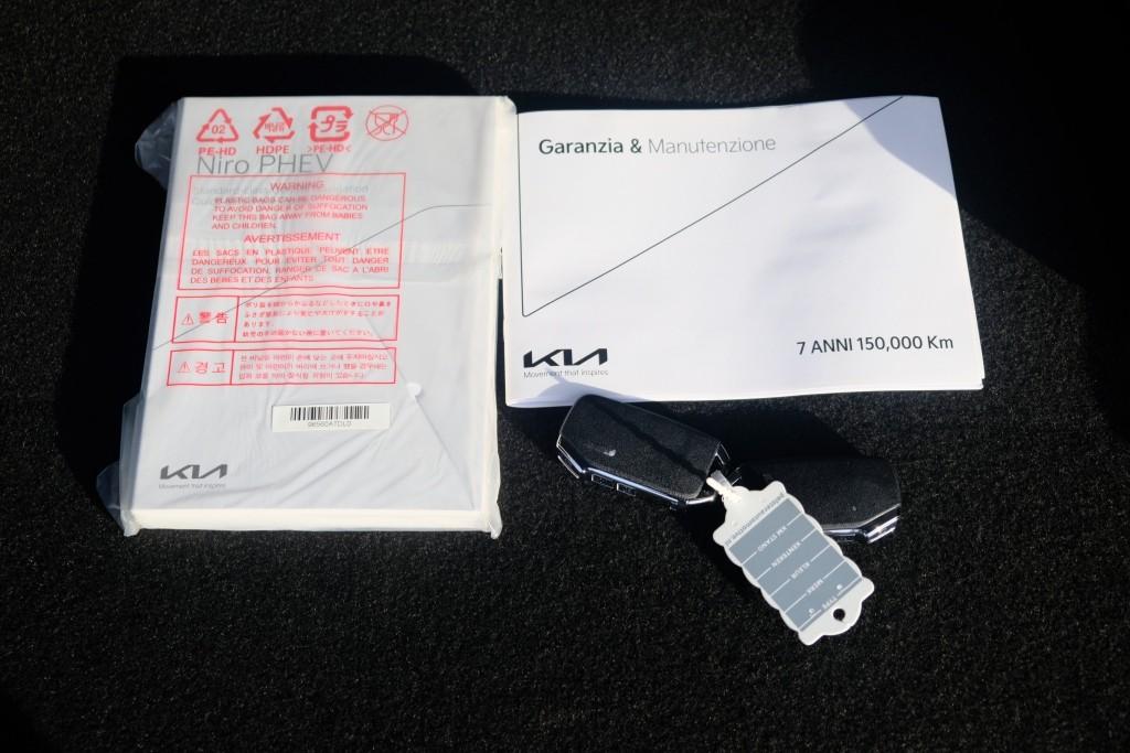 Kia Niro 1.6 GDi PHEV 171pk Aut. DynamicLine | Navi | App Connect | Adaptive Cruise | Keyless | Camera | Elektrische klep | Winter Pakket afbeelding 33