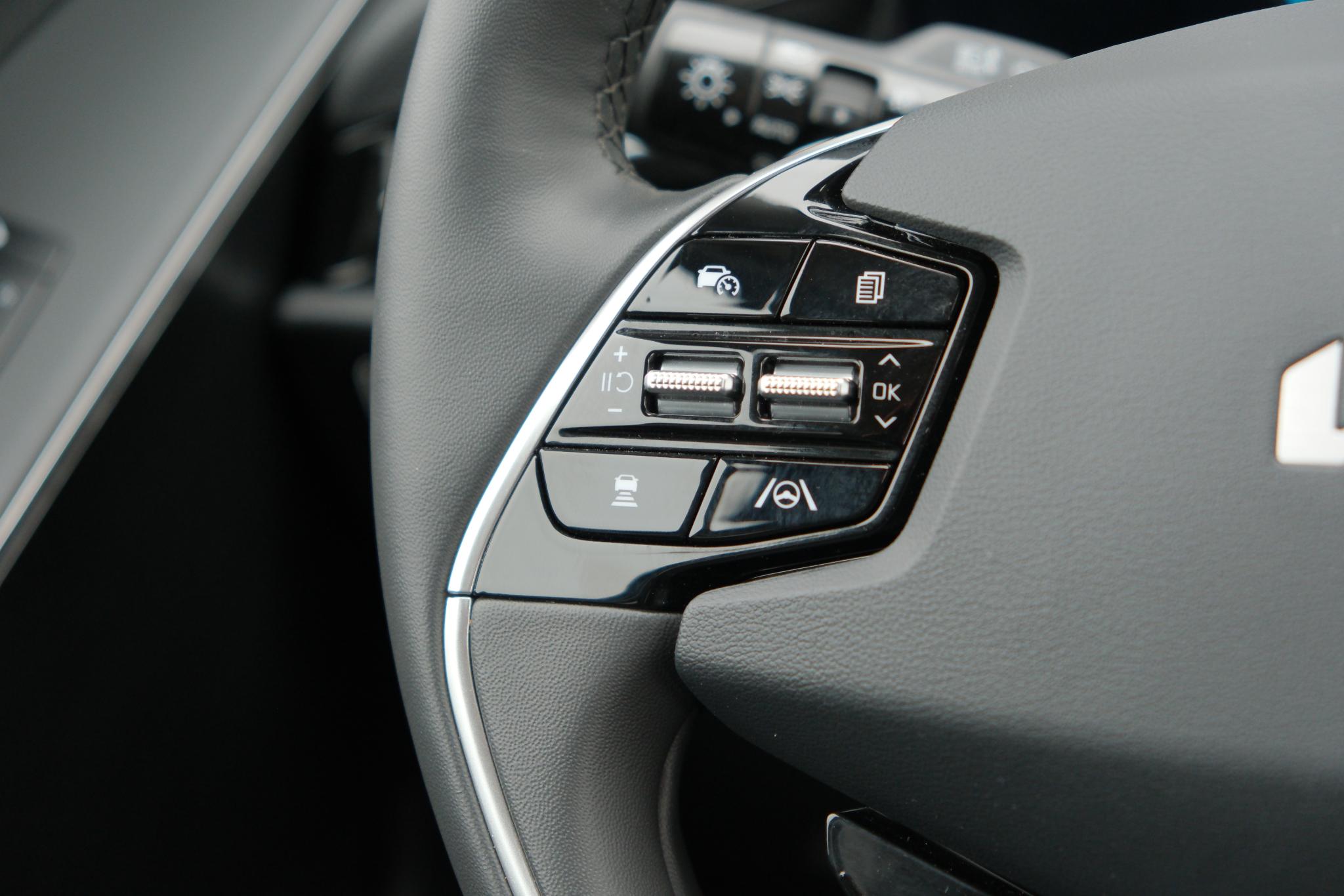 Kia Niro 1.6 GDi PHEV 171pk Aut. DynamicLine | Navi | App Connect | Adaptive Cruise | Keyless | Camera | Elektrische klep | Winter Pakket afbeelding 14