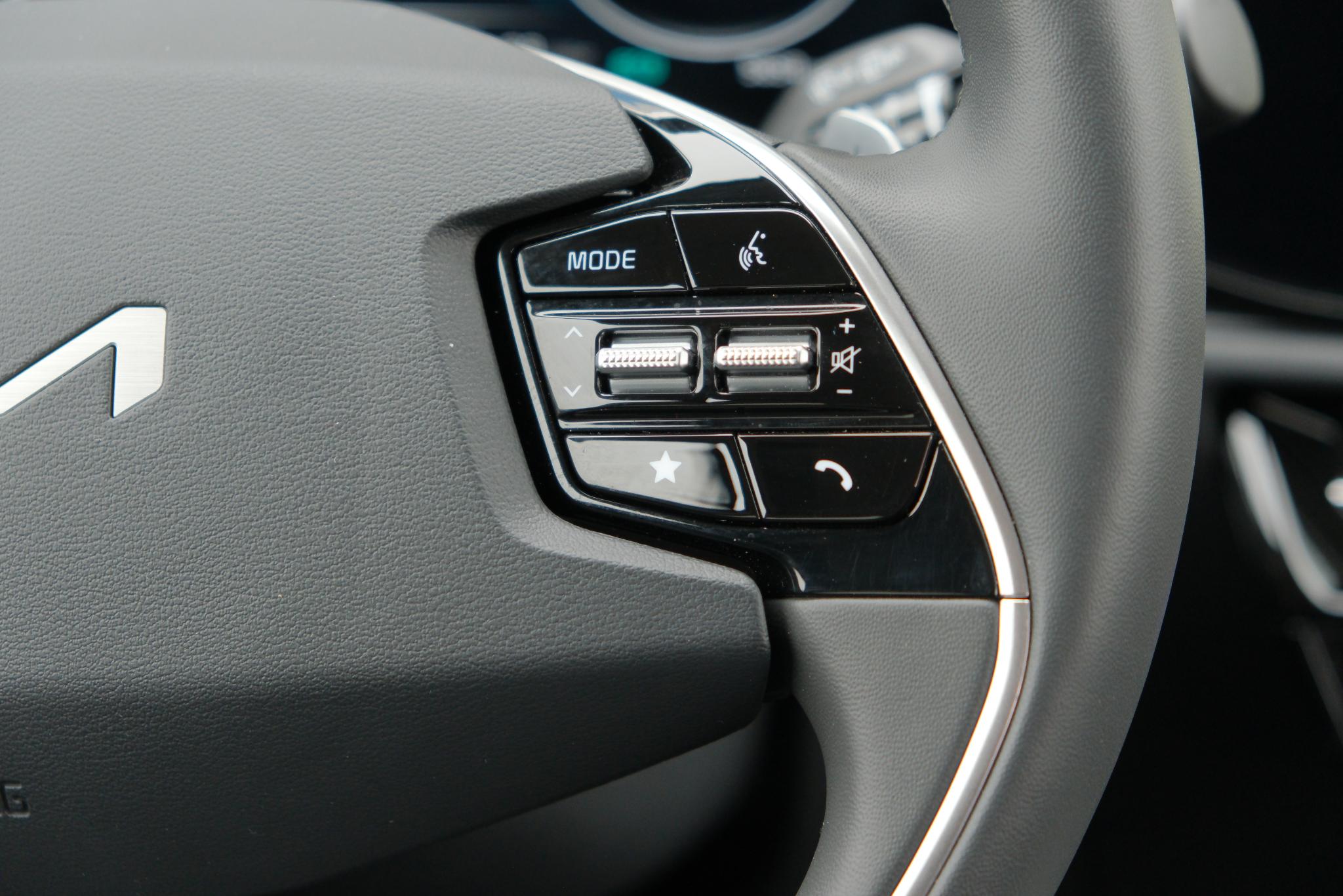 Kia Niro 1.6 GDi PHEV 171pk Aut. DynamicLine | Navi | App Connect | Adaptive Cruise | Keyless | Camera | Elektrische klep | Winter Pakket afbeelding 15