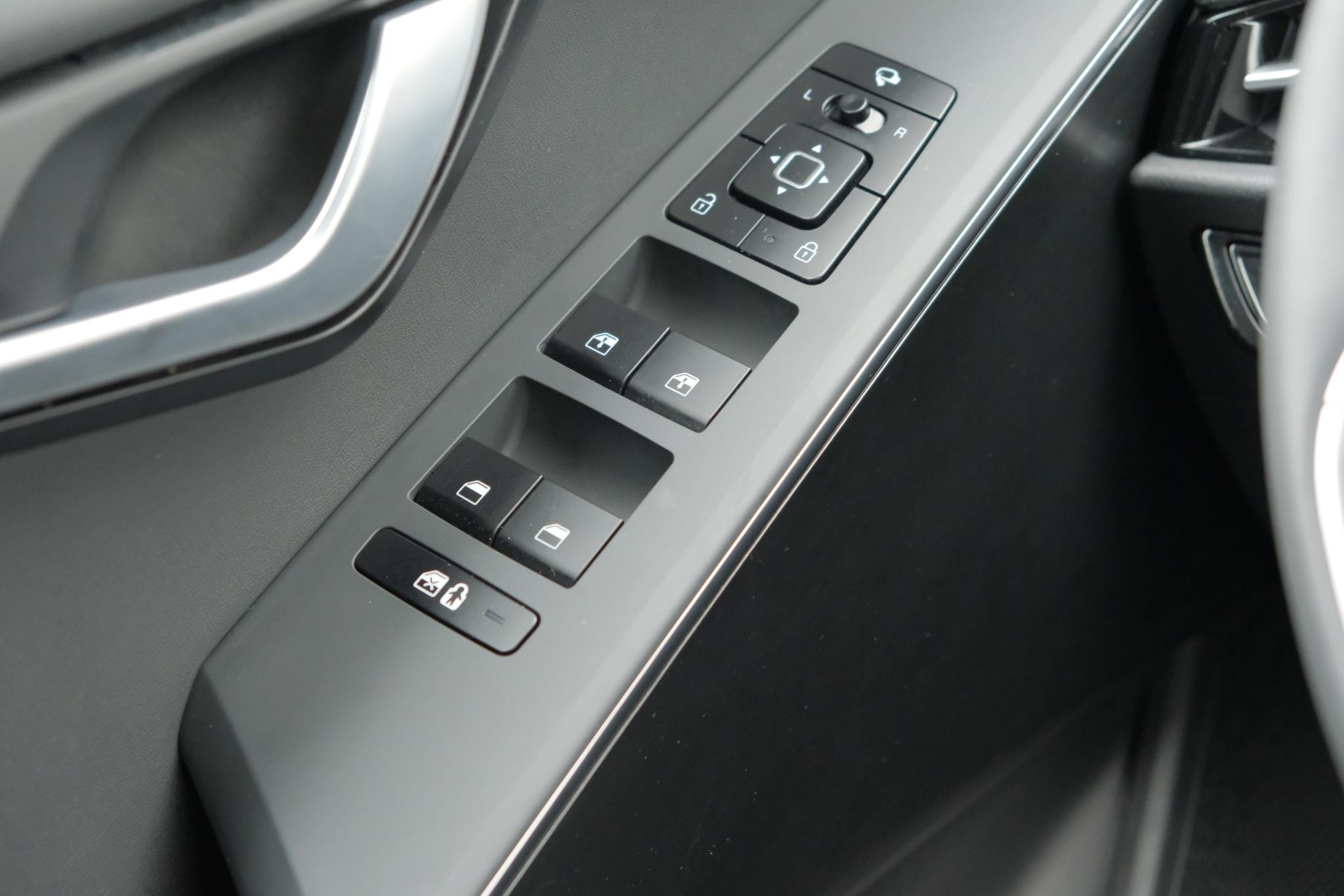 Kia Niro 1.6 GDi PHEV 171pk Aut. DynamicLine | Navi | App Connect | Adaptive Cruise | Keyless | Camera | Elektrische klep | Winter Pakket afbeelding 16