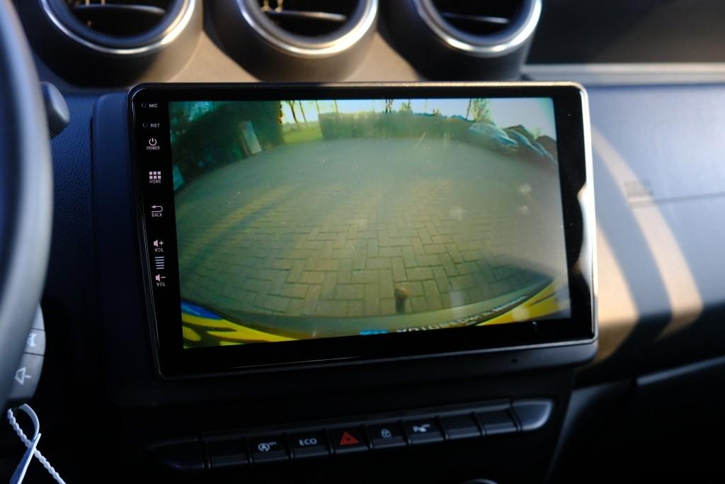 Dacia Duster 1.6 SCe 114pk Prestige | App Connect | Airco | Cruise | Camera | Stoelverwarming | PDC | Trekhaak afbeelding 18